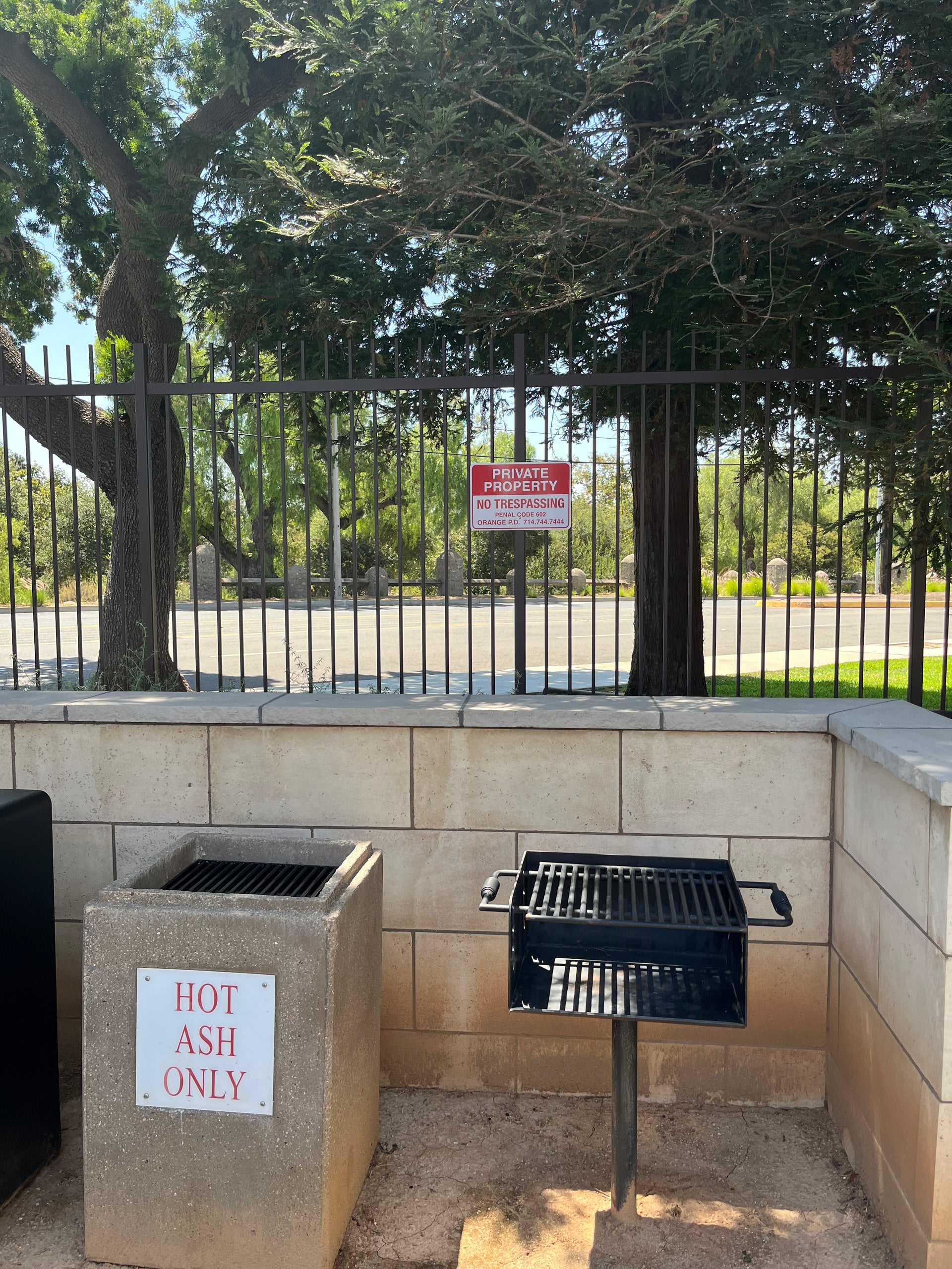 R.E.S.S. - Real Estate Signs & Services